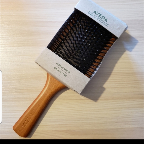 AVEDA Wooden Paddle Hair Brush - Picture 6 of 8
